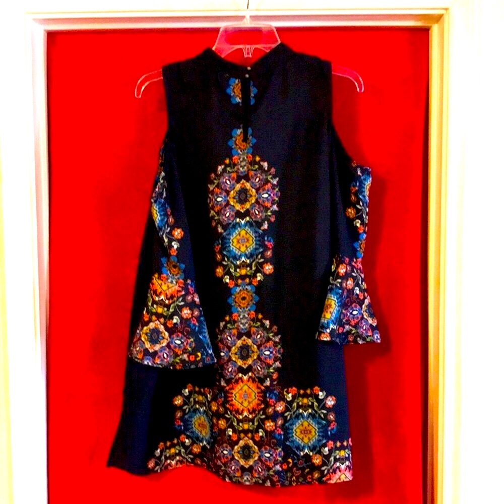 Meraki long sleeve print cold shoulder top